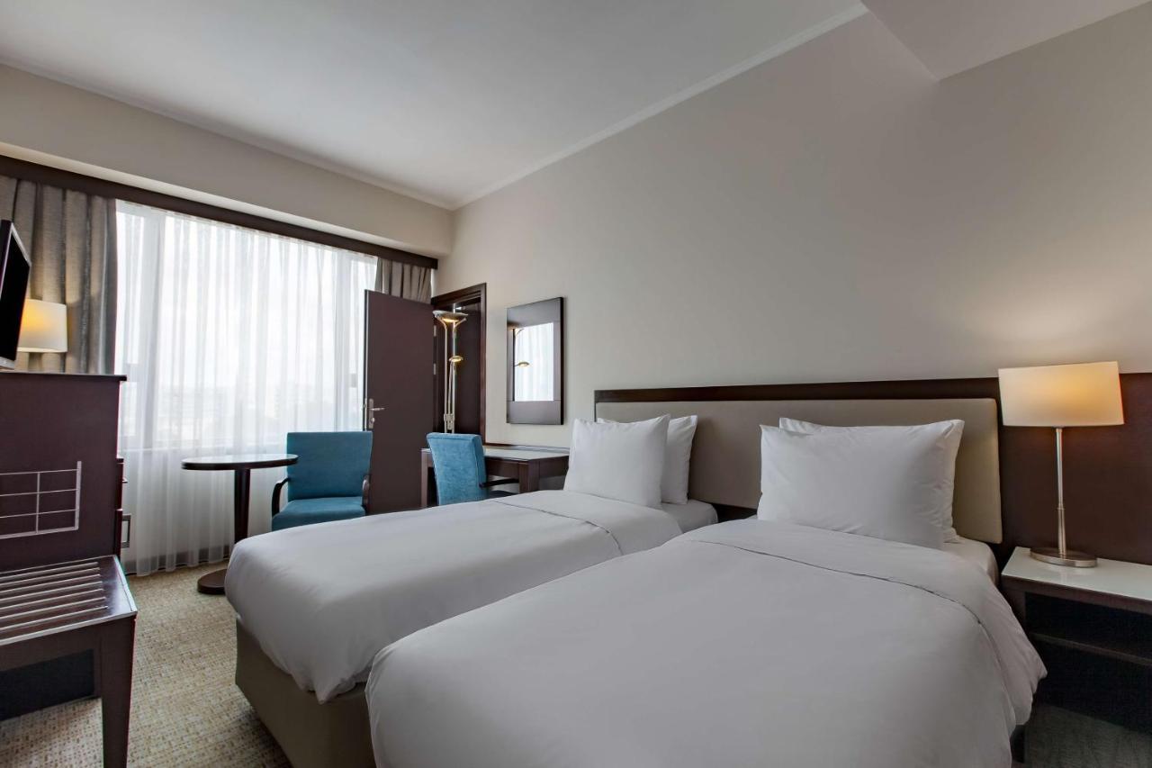 Radisson Blu Ankara Hotel Bagian luar foto